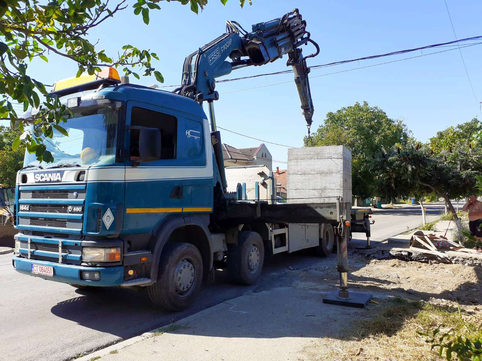 Kran's New Mobile Crane Truck for Hire! 