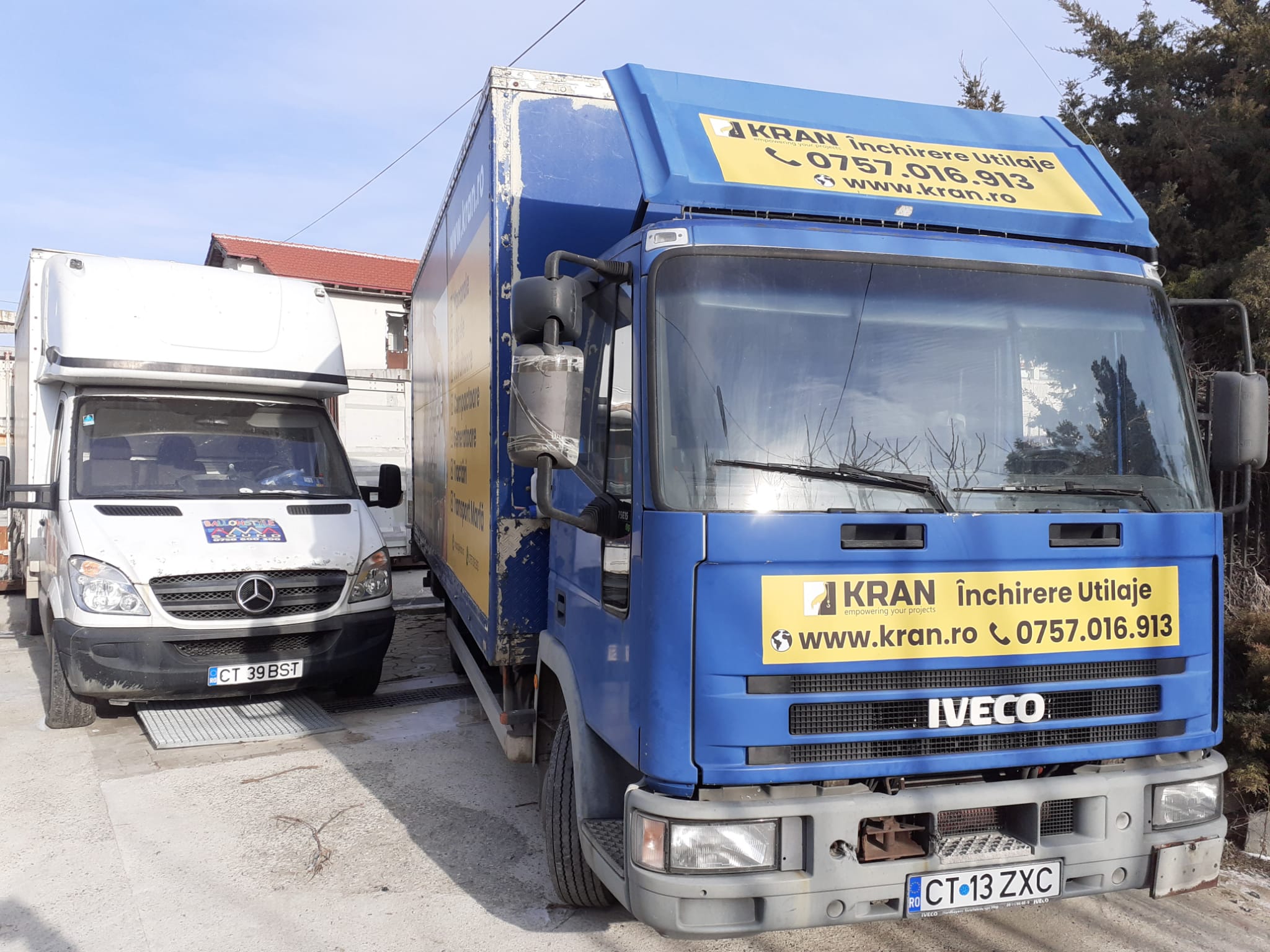 Truck rental for freight transport