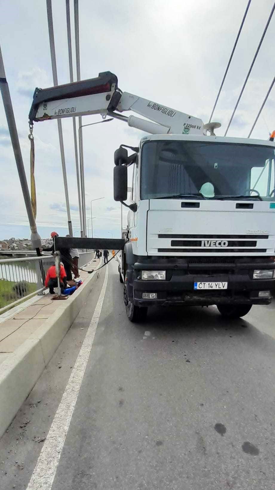 Traffic sensor installation on Agigea Bridge using a Truck Crane