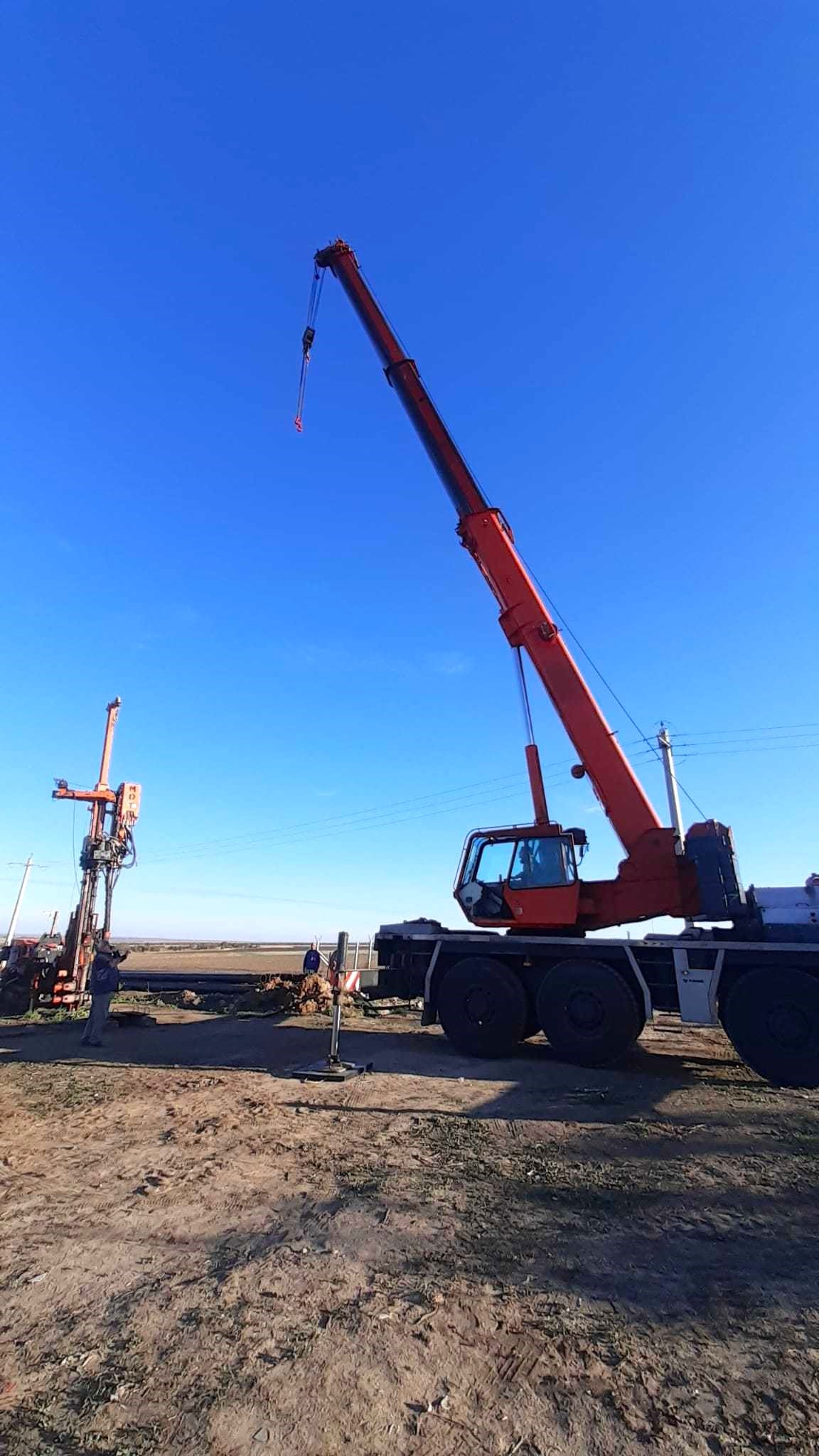 Fitting Metallic Underground Pipes using an All-Terrain Crane